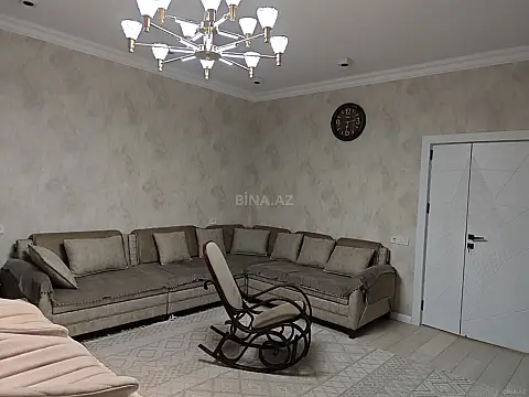 Satılır 4 otaqlı mənzil 124 m²