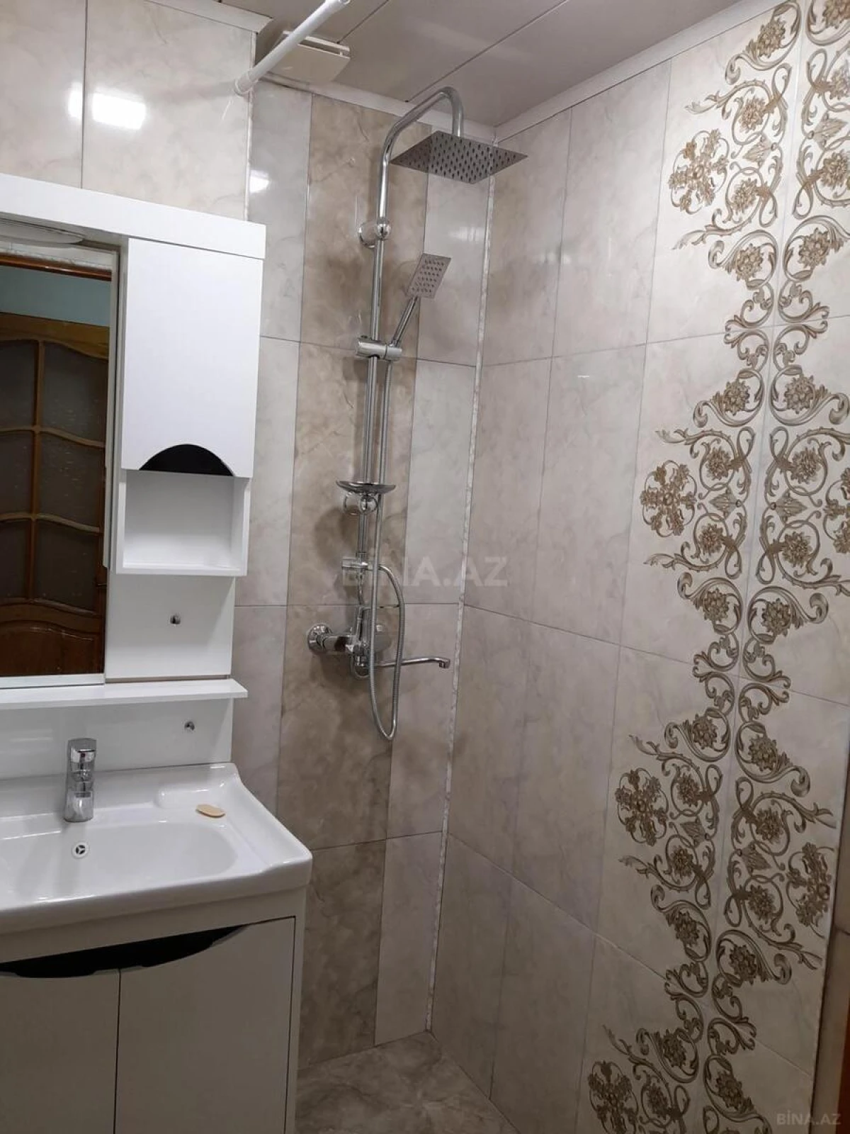Kirayə verilir 2 otaqlı mənzil 50 m²