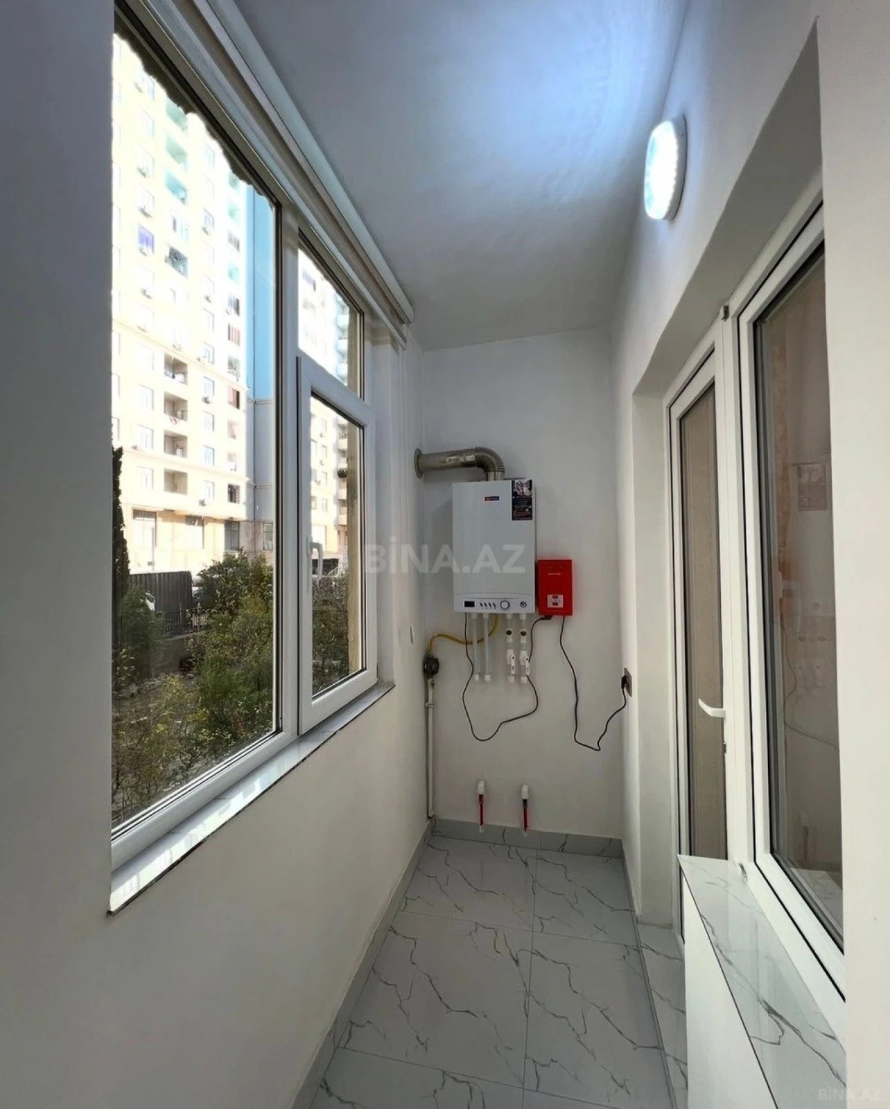 Satılır 2 otaqlı mənzil 55 m²