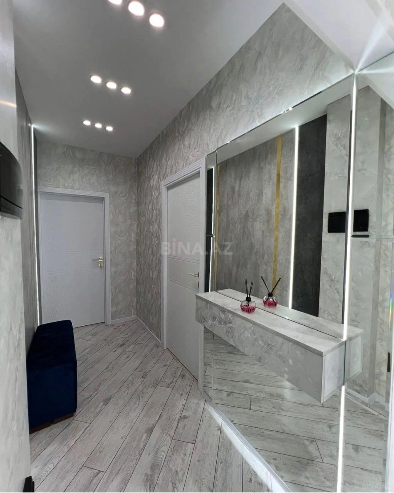 Satılır 2 otaqlı mənzil 55 m²