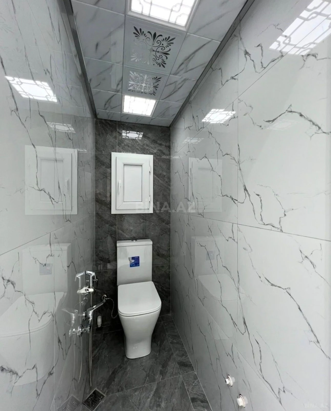 Satılır 2 otaqlı mənzil 55 m²