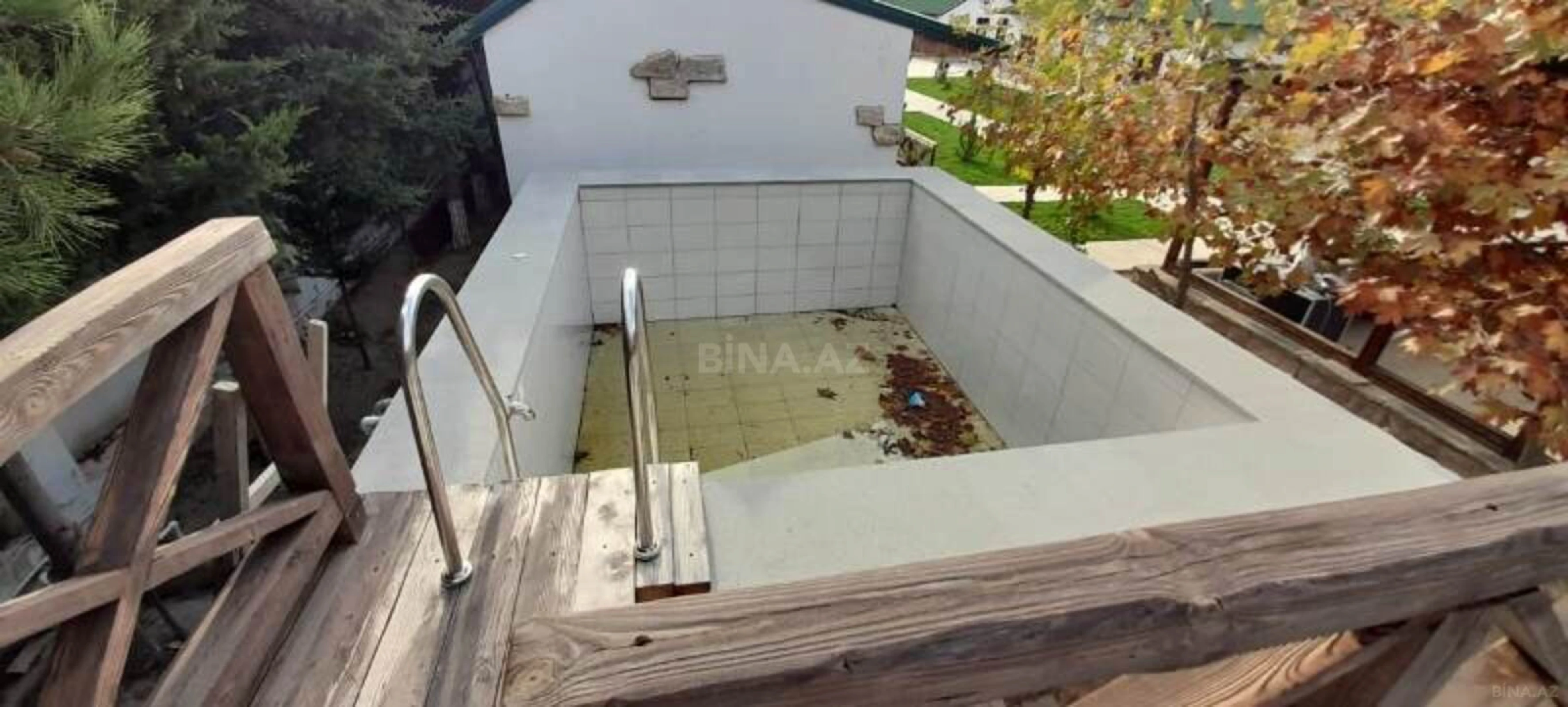 Satılır obyekt 3300 m²