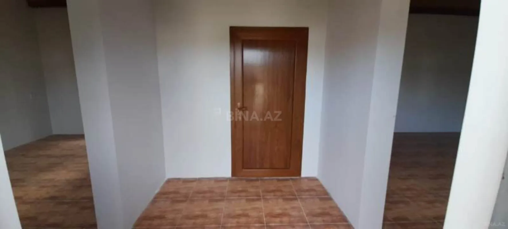 Satılır obyekt 3300 m²