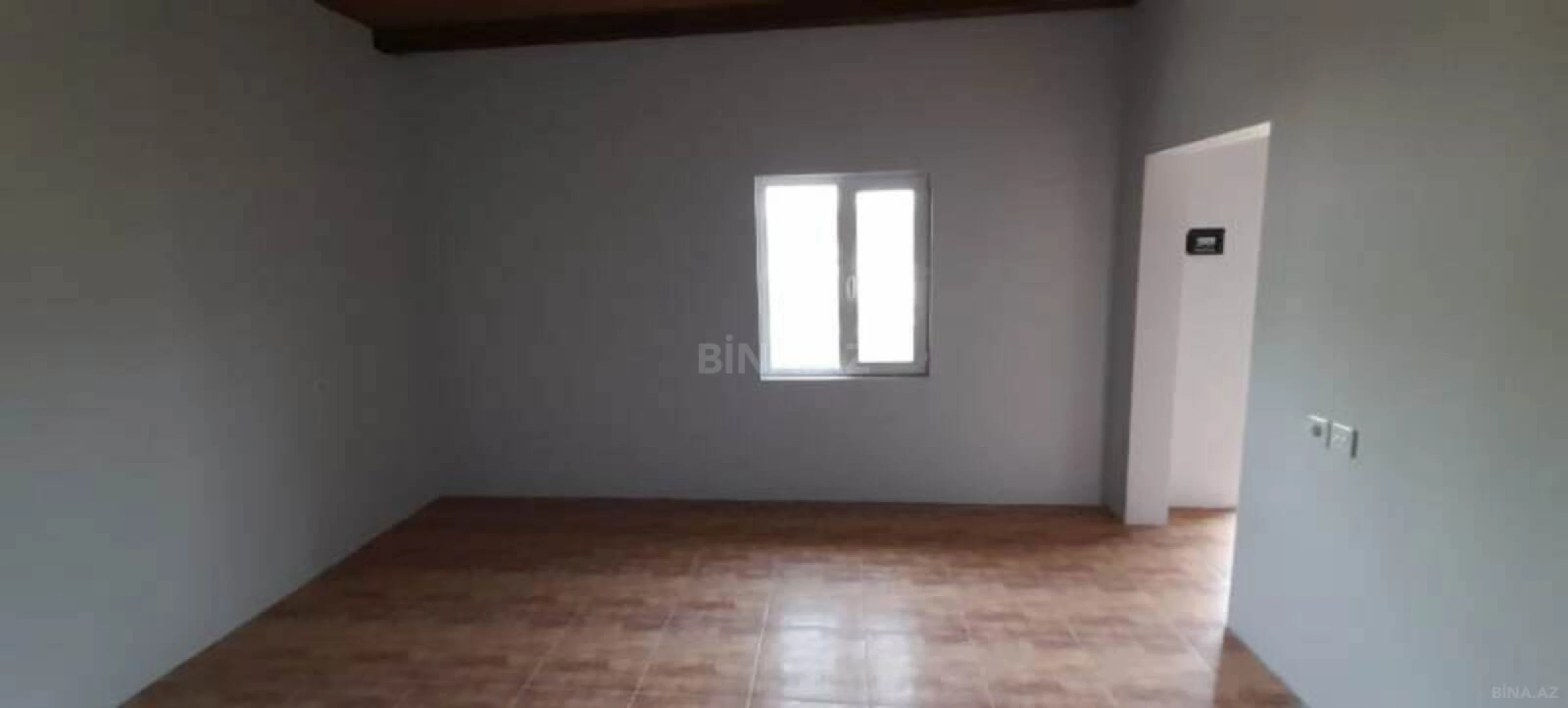 Satılır obyekt 3300 m²