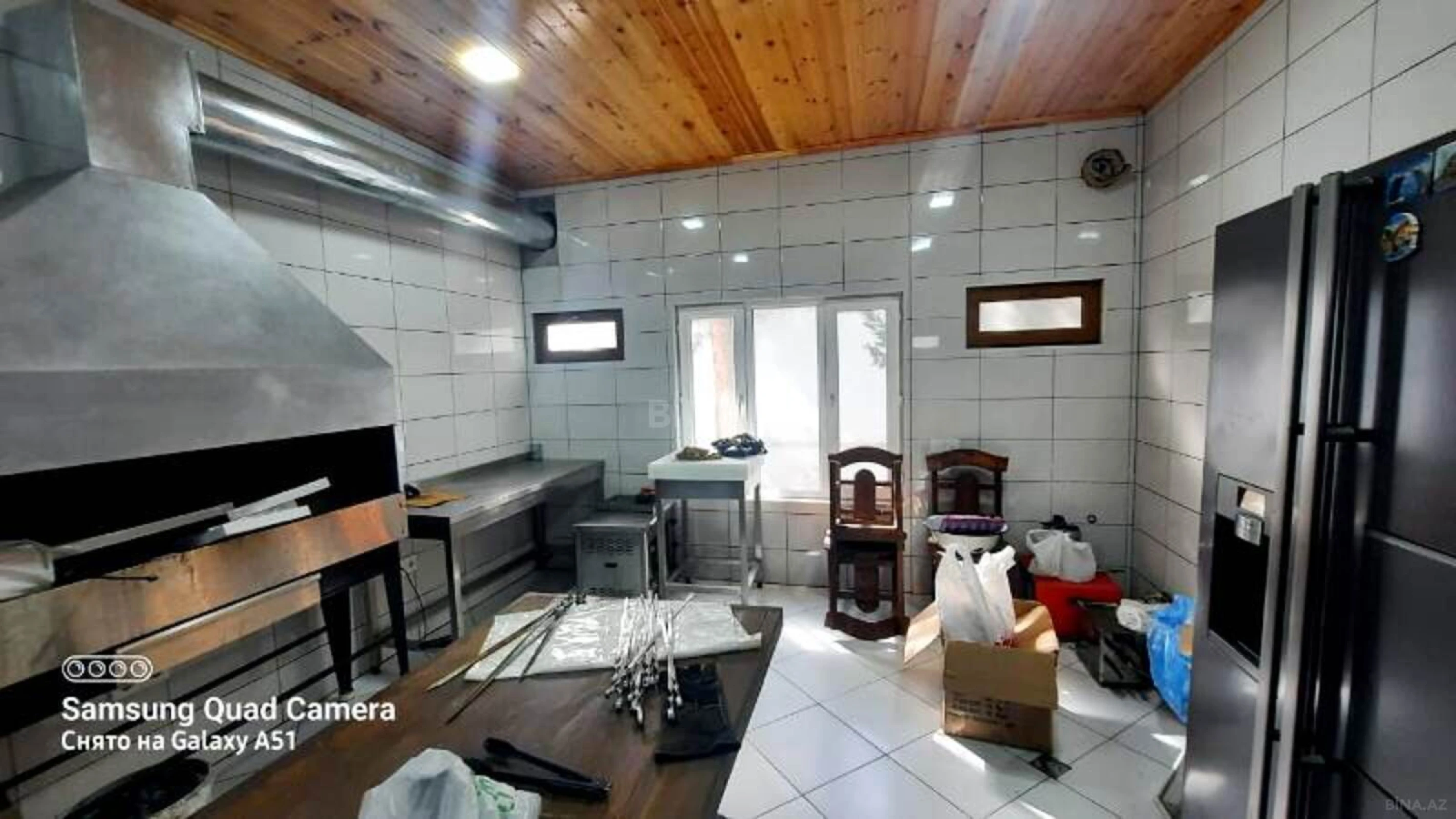 Satılır obyekt 3300 m²