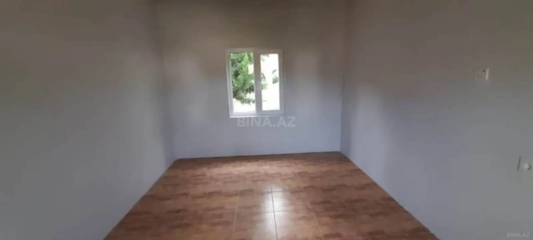 Satılır obyekt 3300 m²