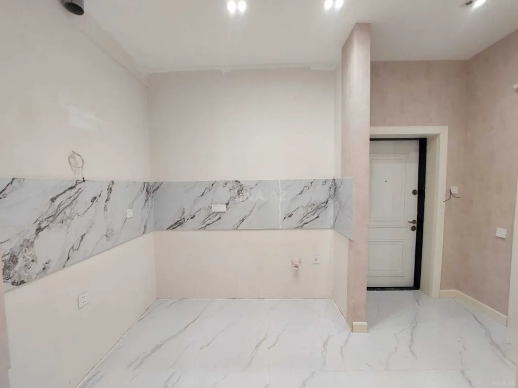 Satılır 2 otaqlı mənzil 70 m²