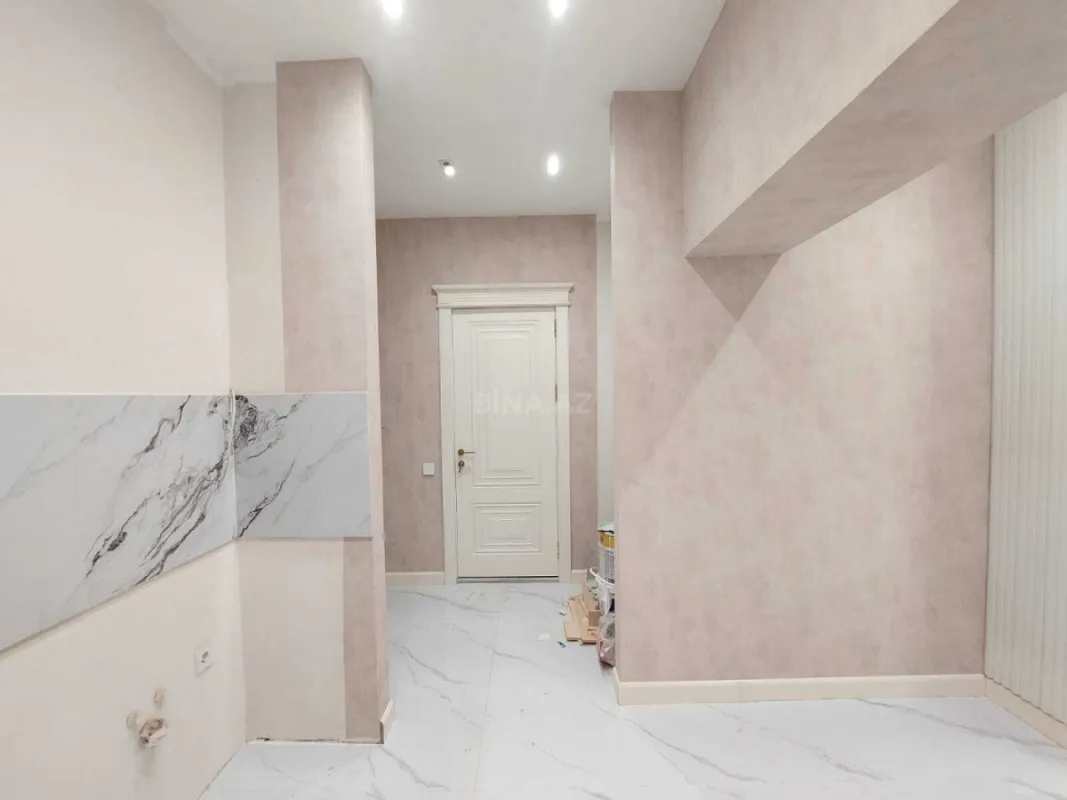 Satılır 2 otaqlı mənzil 70 m²