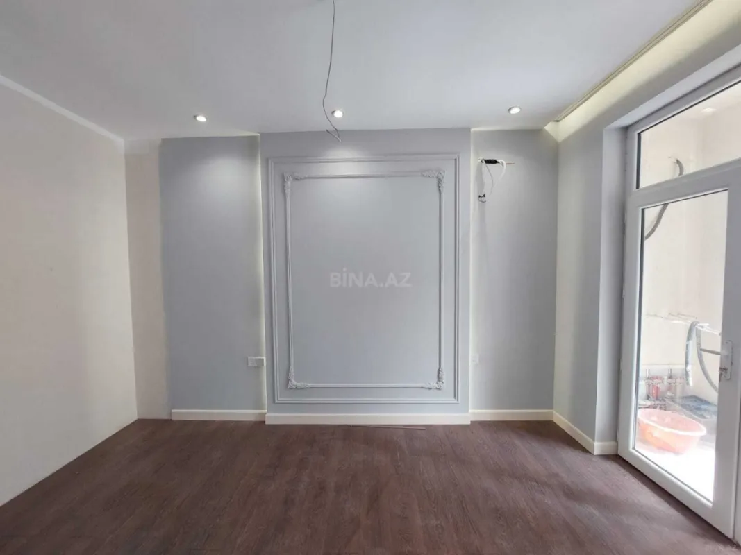Satılır 2 otaqlı mənzil 70 m²