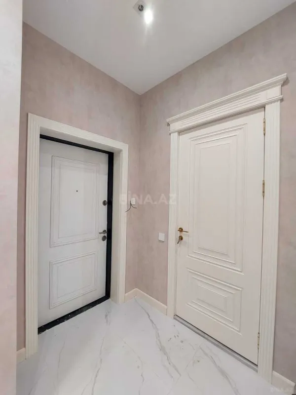 Satılır 2 otaqlı mənzil 70 m²