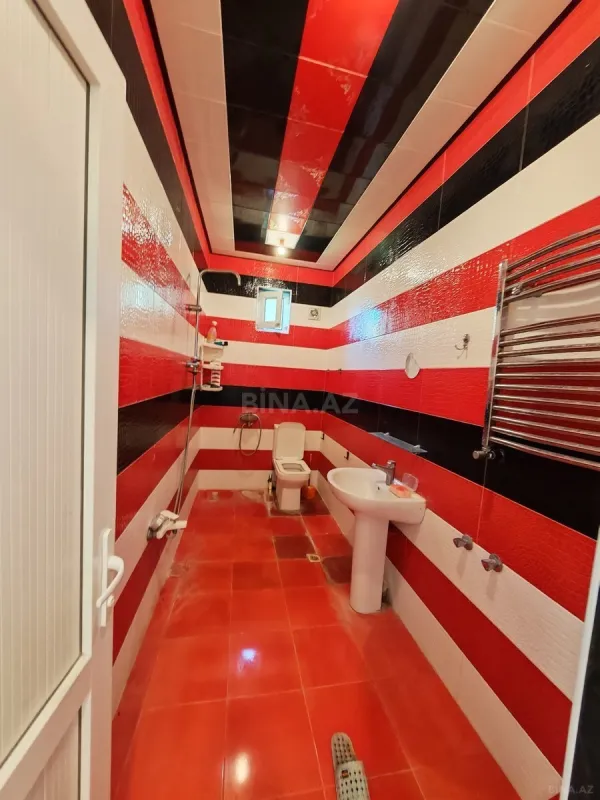 Satılır 5 otaqlı həyət evi 160 m²