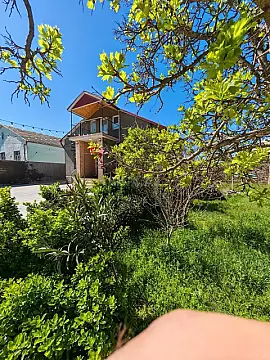 Satılır 5 otaqlı həyət evi 160 m²