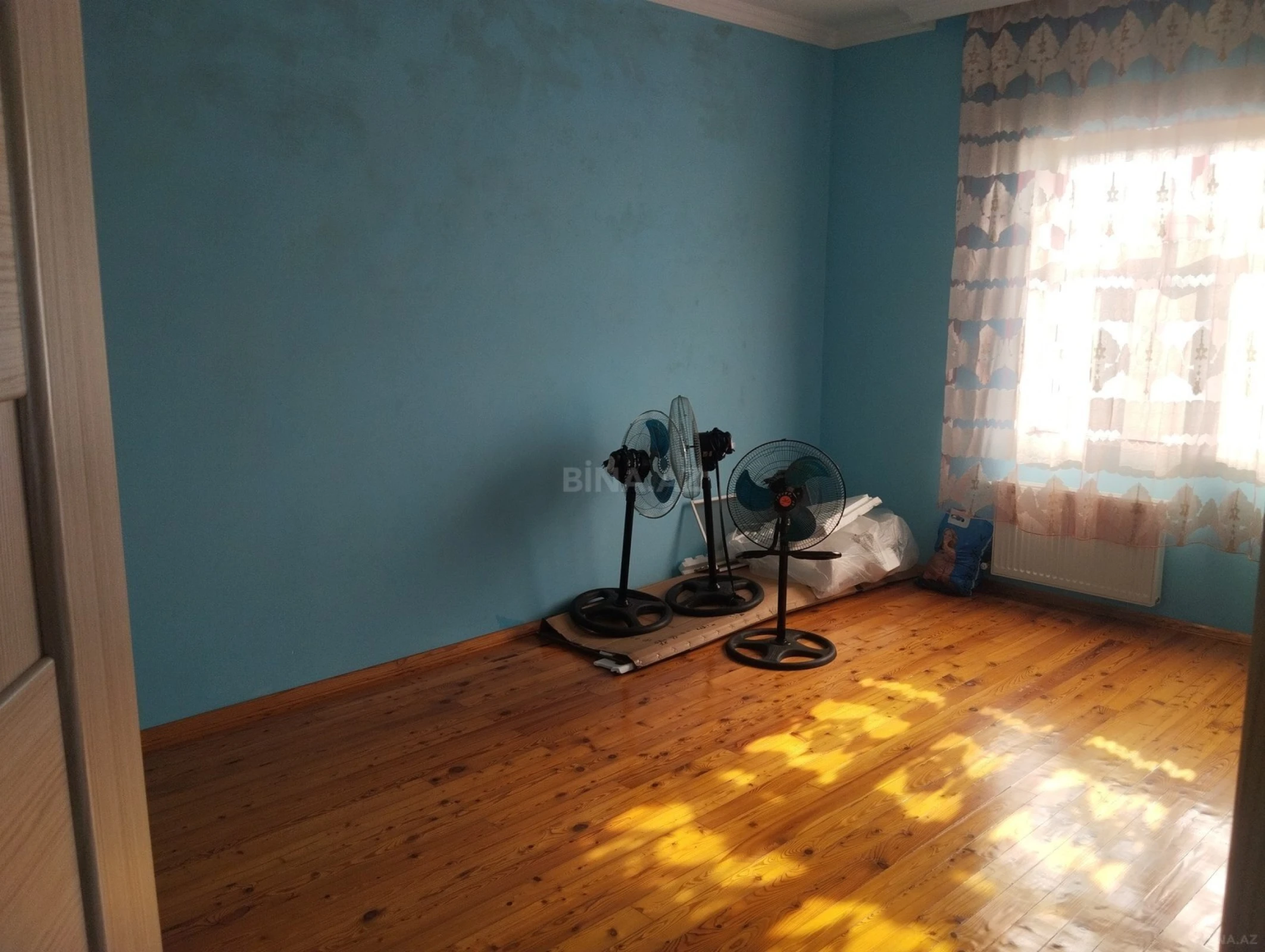 Satılır 5 otaqlı həyət evi 170 m²