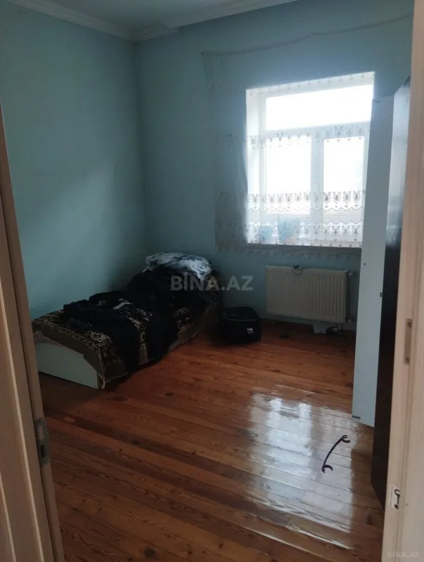 Satılır 5 otaqlı həyət evi 170 m²