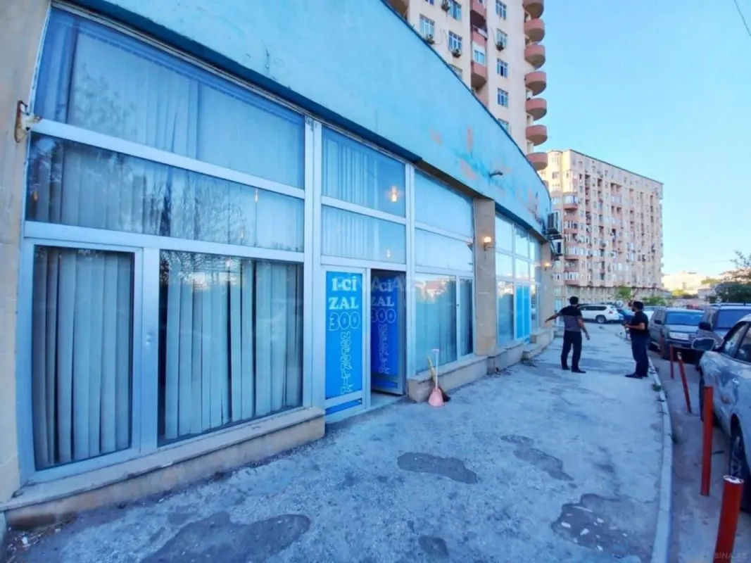 Kirayə verilir obyekt 300 m²