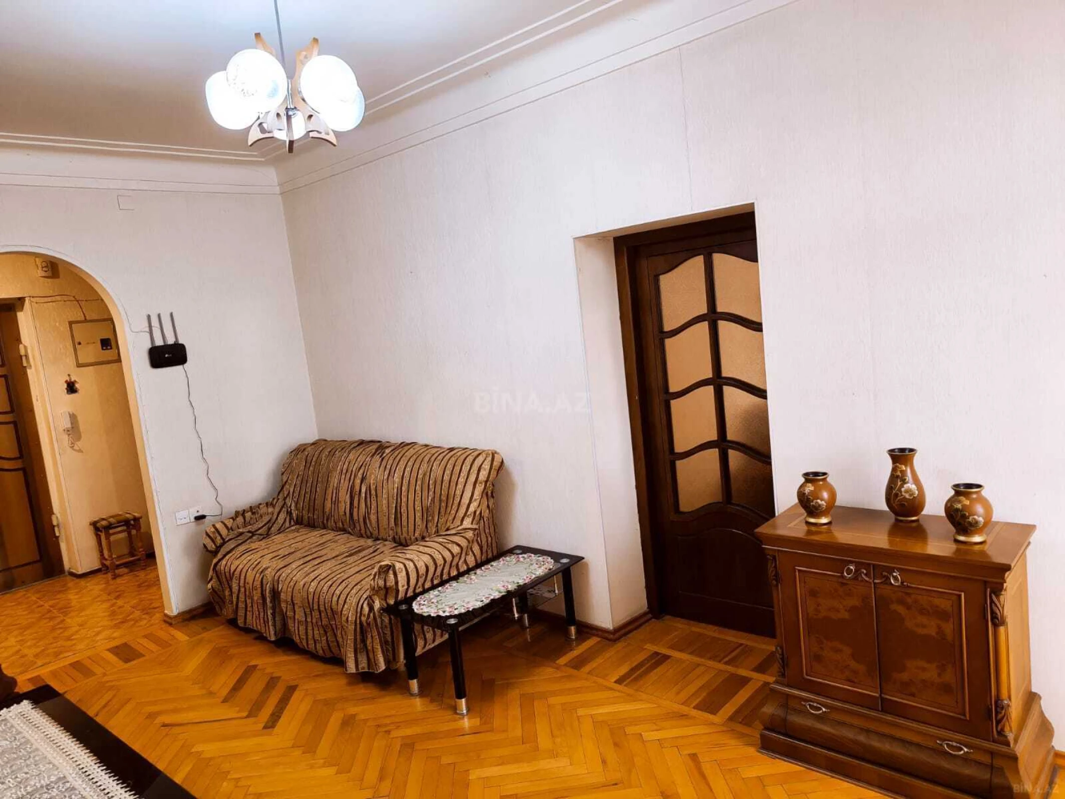 Kirayə verilir 2 otaqlı mənzil 60 m²