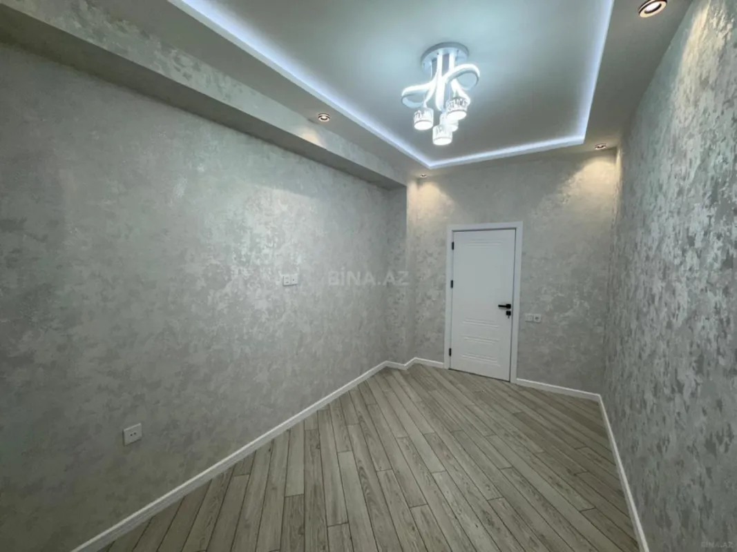 Satılır 3 otaqlı mənzil 82 m²