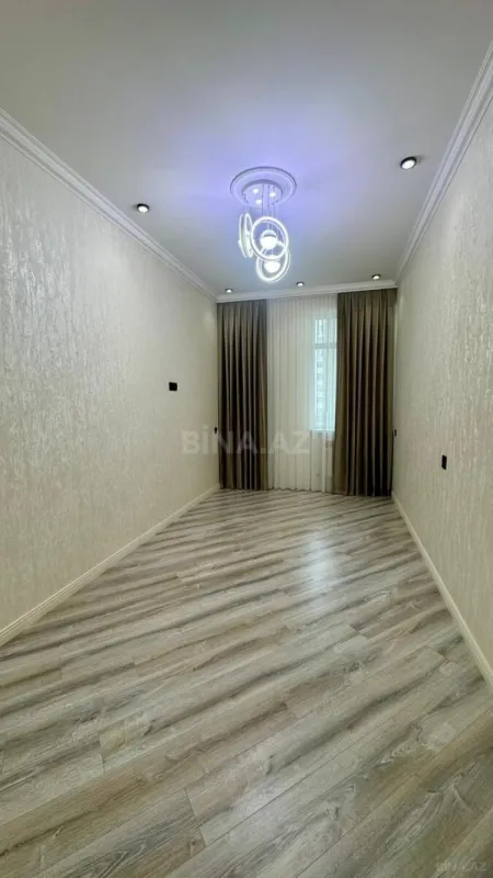 Satılır 3 otaqlı mənzil 106 m²