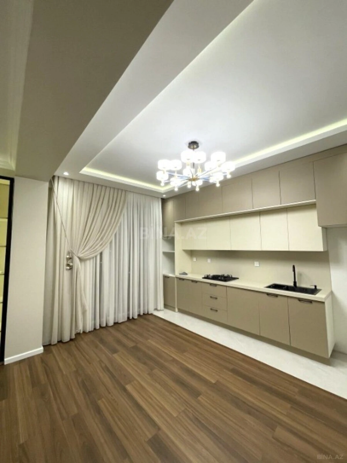 Satılır 3 otaqlı mənzil 81 m²