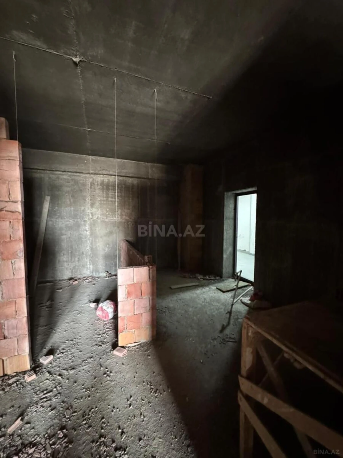 Satılır 3 otaqlı mənzil 100 m²