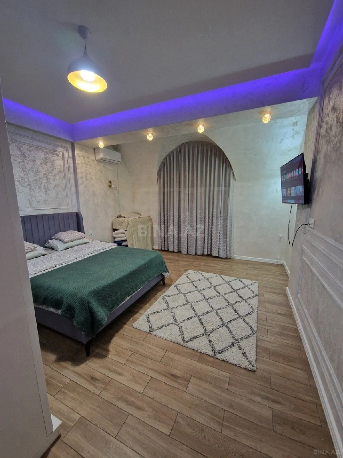 Satılır 2 otaqlı mənzil 80 m²