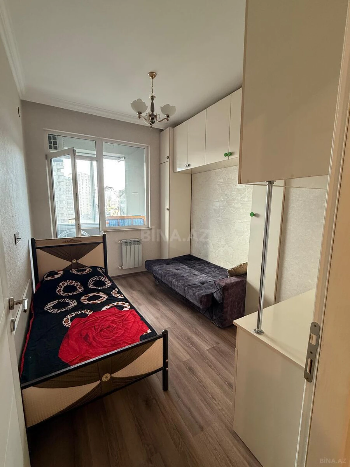 Kirayə verilir 2 otaqlı mənzil 55 m²