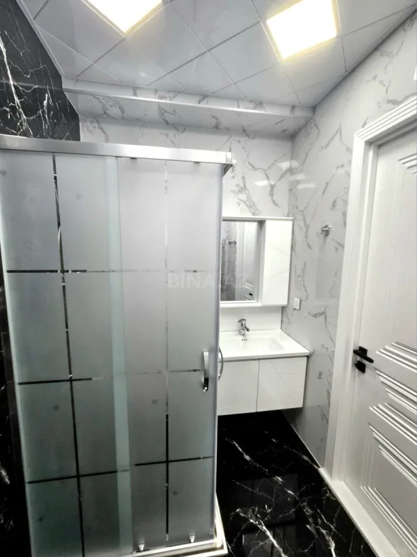 Satılır 3 otaqlı mənzil 95 m²