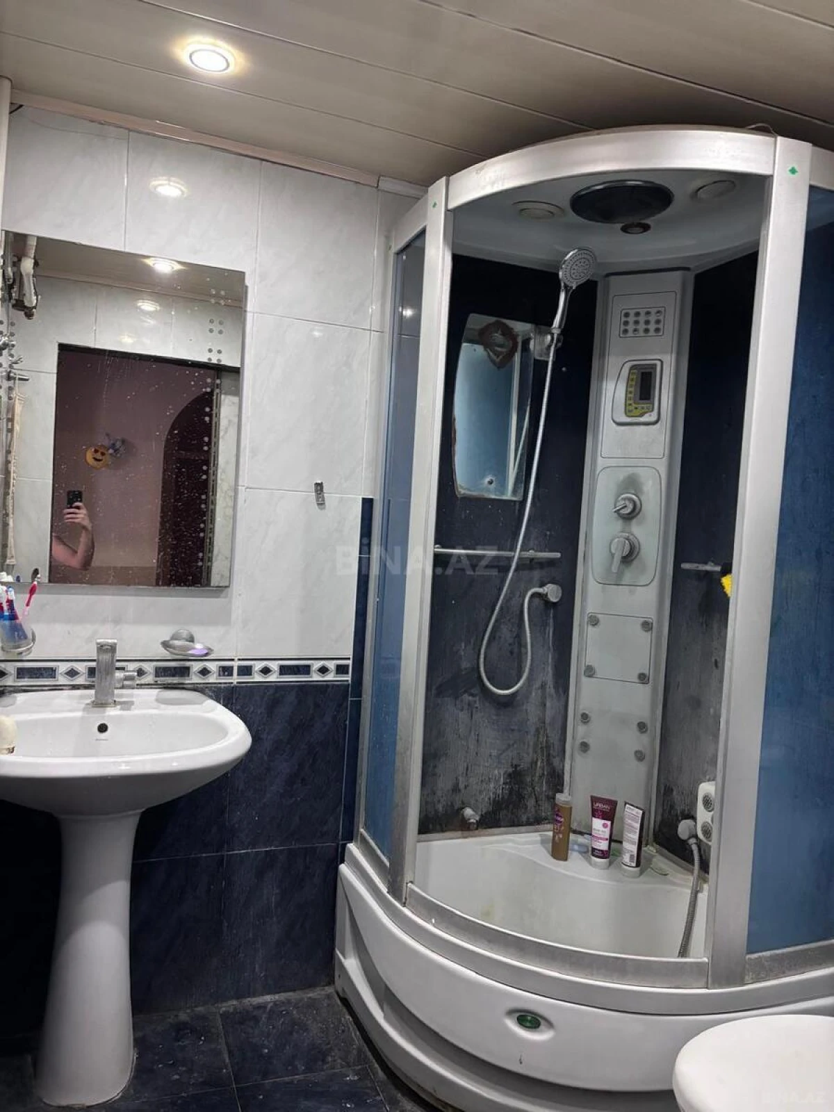 Kirayə verilir 3 otaqlı mənzil 100 m²