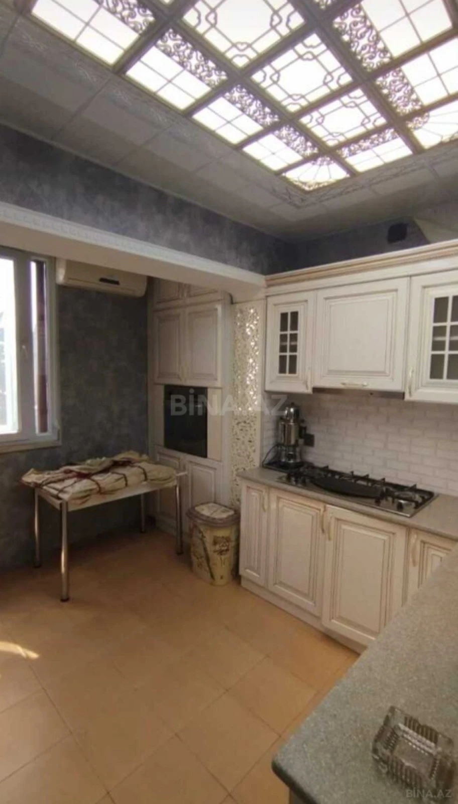 Kirayə verilir 1 otaqlı mənzil 60 m²