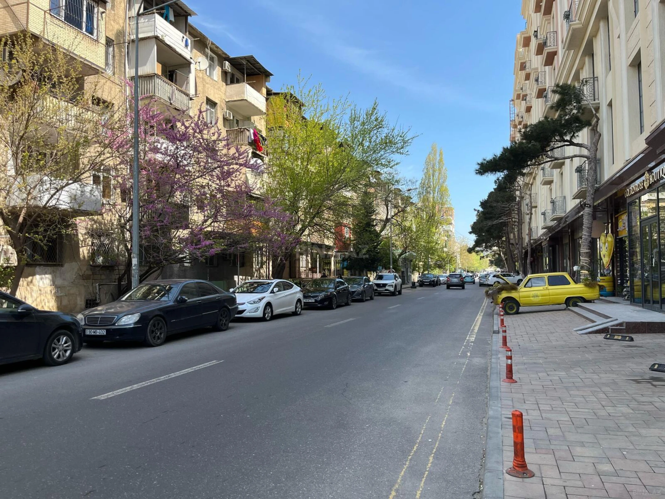 Satılır 2 otaqlı mənzil 52 m²