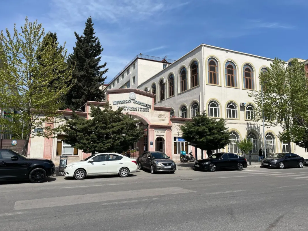 Satılır 2 otaqlı mənzil 52 m²