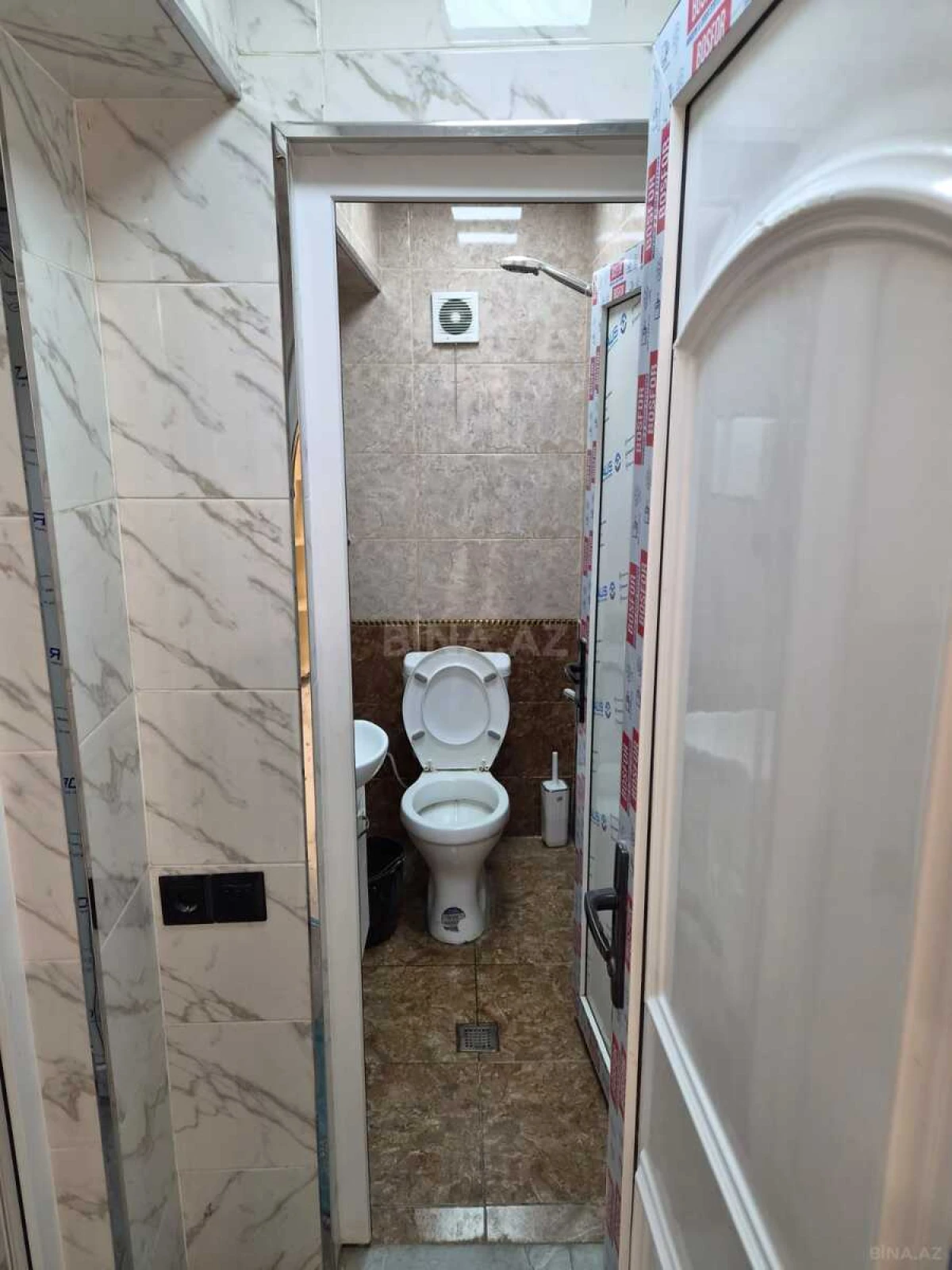 Kirayə verilir obyekt 70 m²