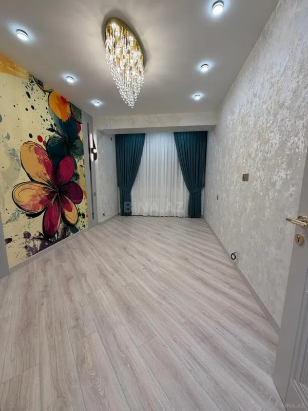 Satılır 3 otaqlı mənzil 110 m²