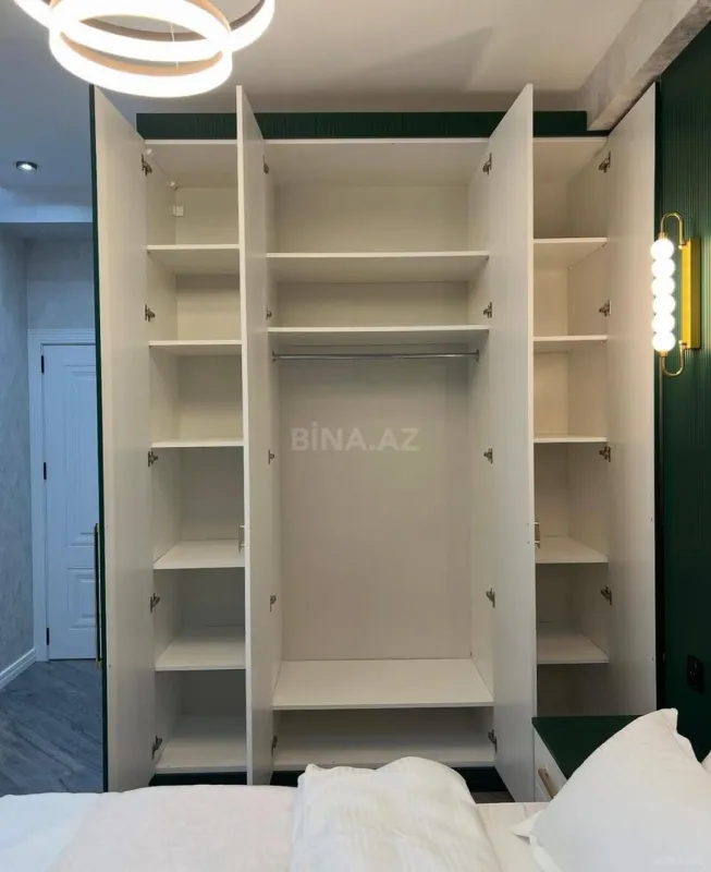 Kirayə verilir 2 otaqlı mənzil 90 m²