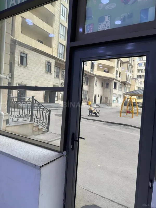 Kirayə verilir obyekt 117 m²