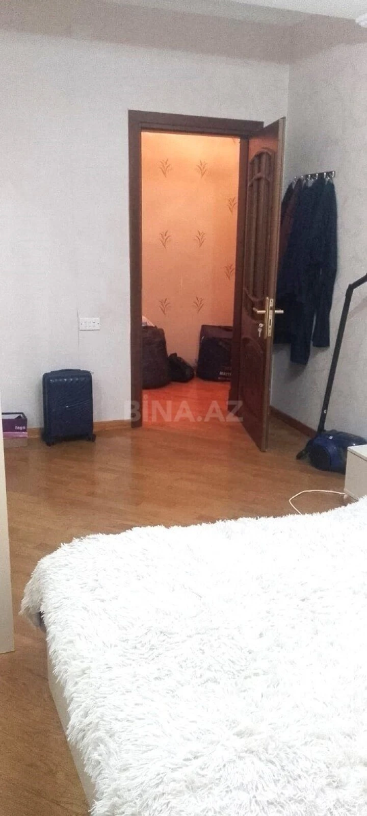 Kirayə verilir 3 otaqlı mənzil 110 m²