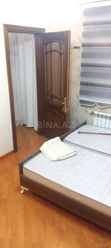 Kirayə verilir 3 otaqlı mənzil 110 m²