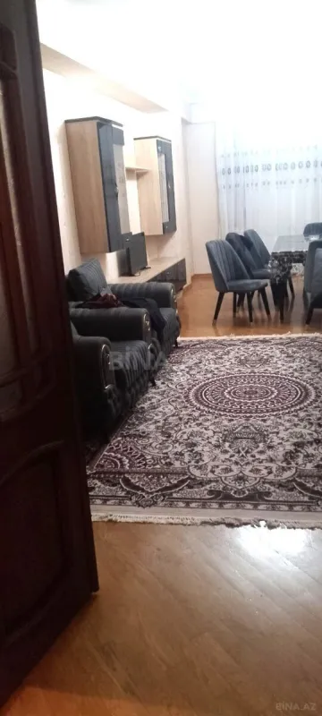 Kirayə verilir 3 otaqlı mənzil 110 m²