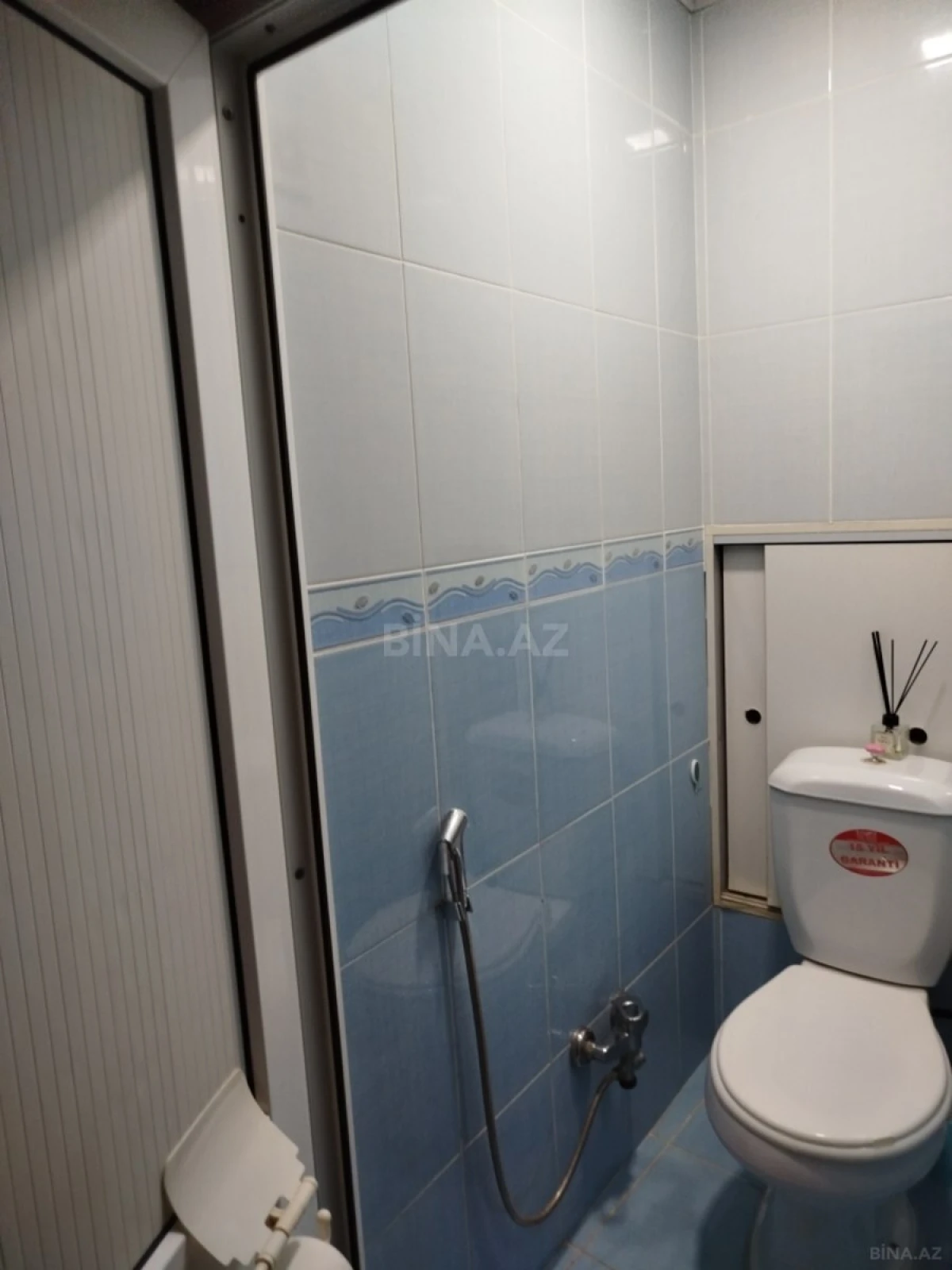 Kirayə verilir 4 otaqlı mənzil 90 m²