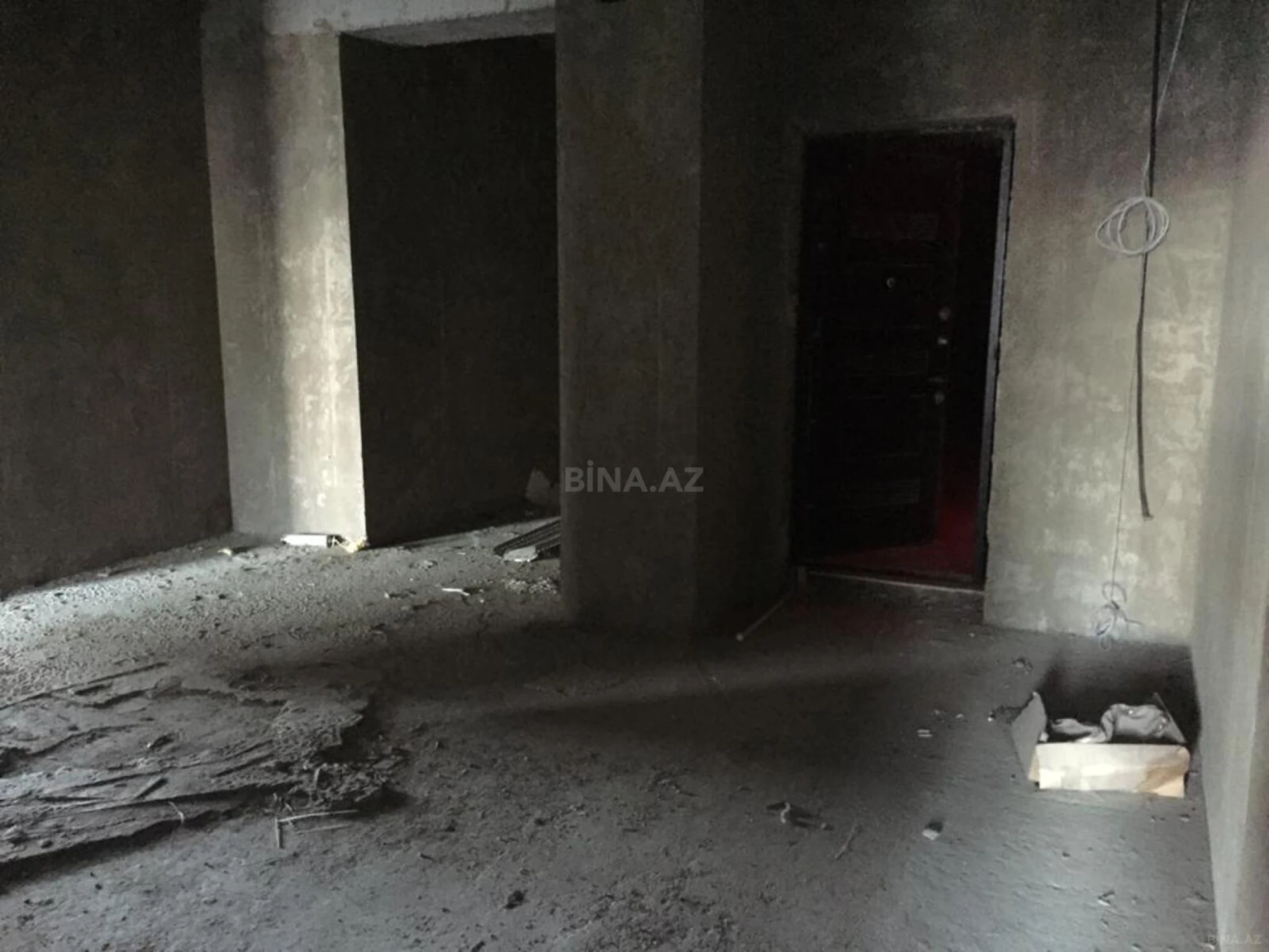 Satılır 3 otaqlı mənzil 163.3 m²