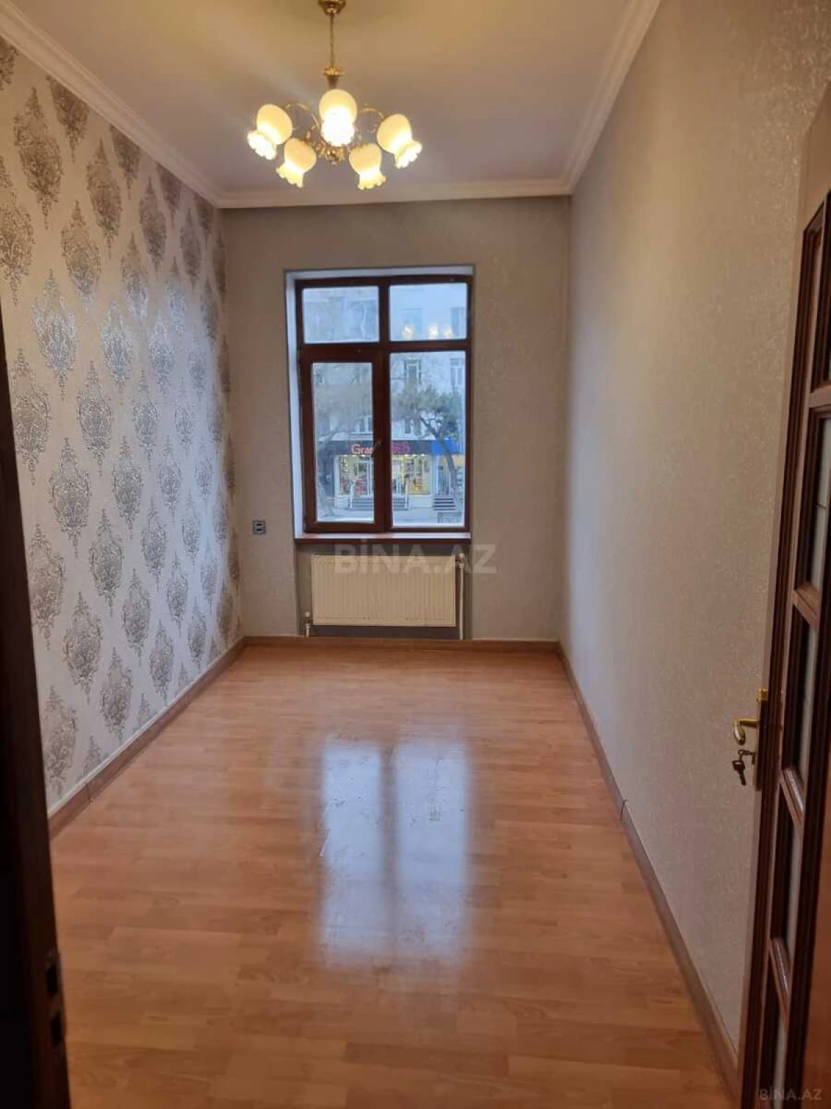 Satılır 3 otaqlı mənzil 75 m²