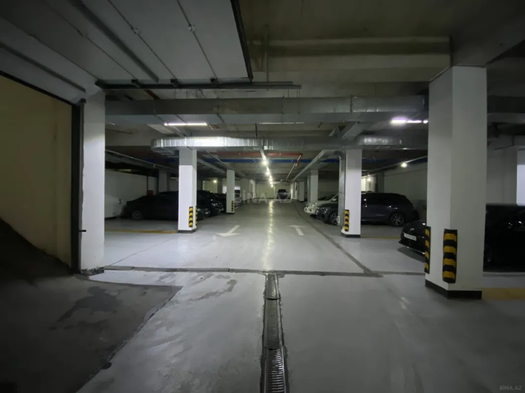 Satılır 2 otaqlı mənzil 61 m²