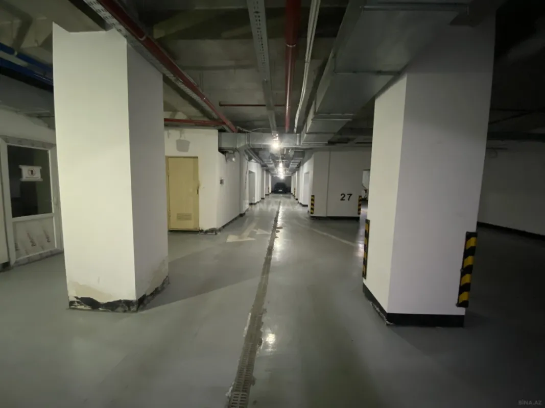 Satılır 2 otaqlı mənzil 61 m²