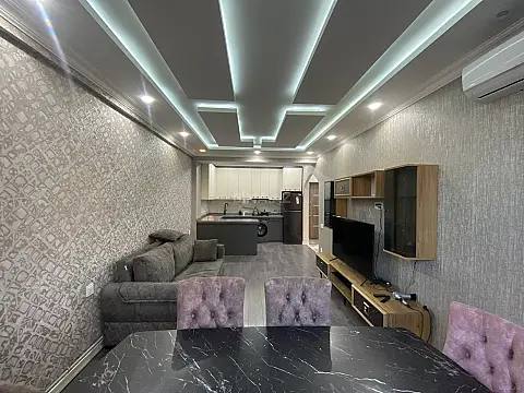 Satılır 2 otaqlı mənzil 61 m²