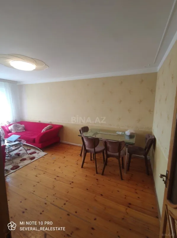 Kirayə verilir 3 otaqlı mənzil 80 m²