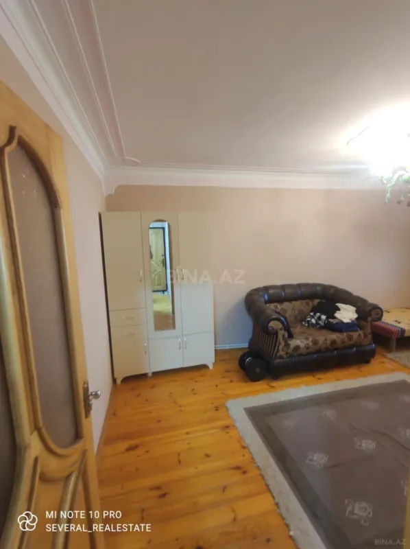Kirayə verilir 3 otaqlı mənzil 80 m²