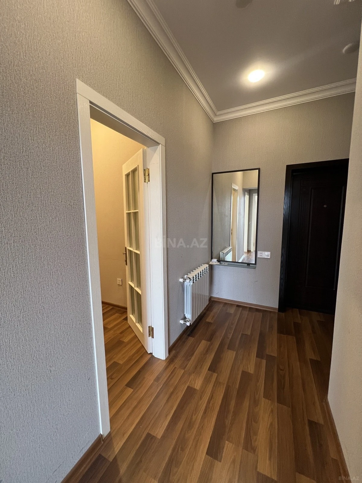 Kirayə verilir 2 otaqlı mənzil 65 m²