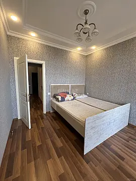 Kirayə verilir 2 otaqlı mənzil 65 m²