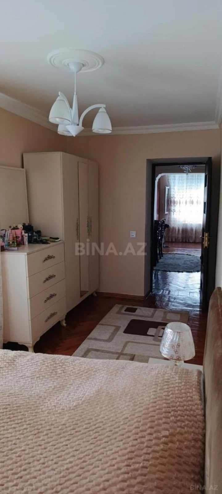 Kirayə verilir 2 otaqlı mənzil 45 m²