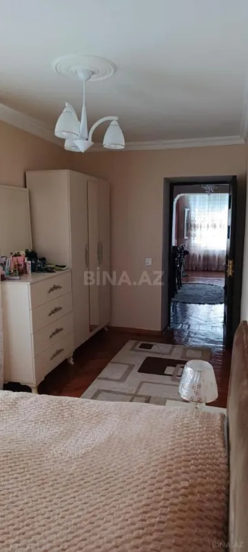 Kirayə verilir 2 otaqlı mənzil 45 m²